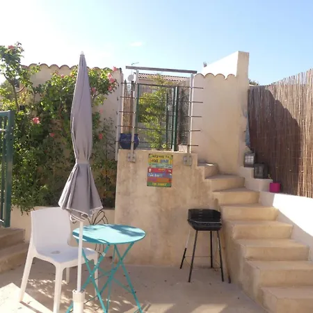 Appartement Petite Maison Avec Terrasse Et Piscine